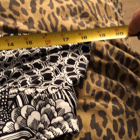 Trina Turk size 14 black & White floral print bikini bottom gold detail - Picture 11 of 14